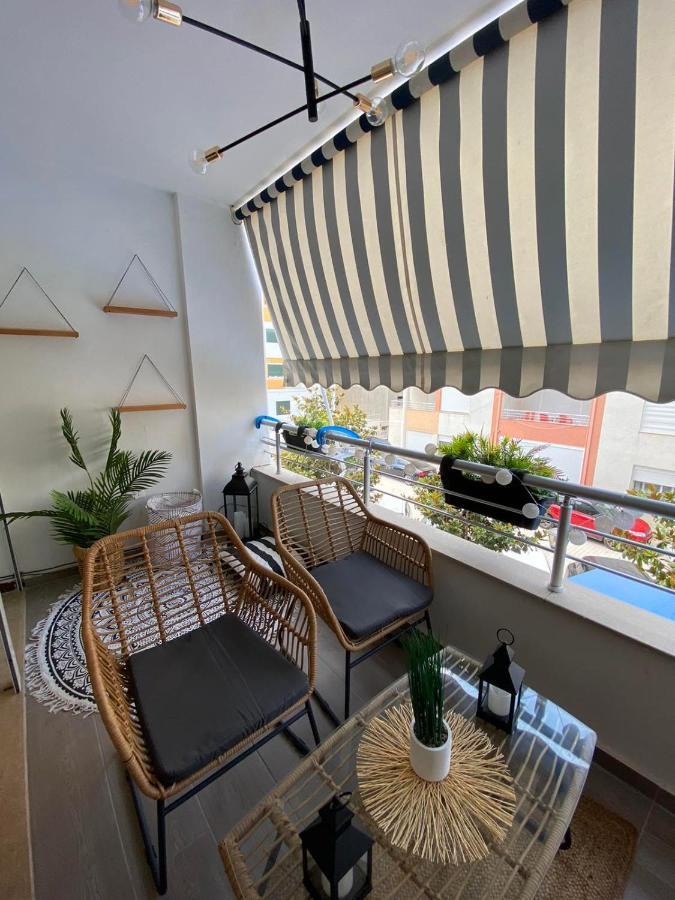 Qerret Boutique Studio Apartment Голем Екстериор снимка